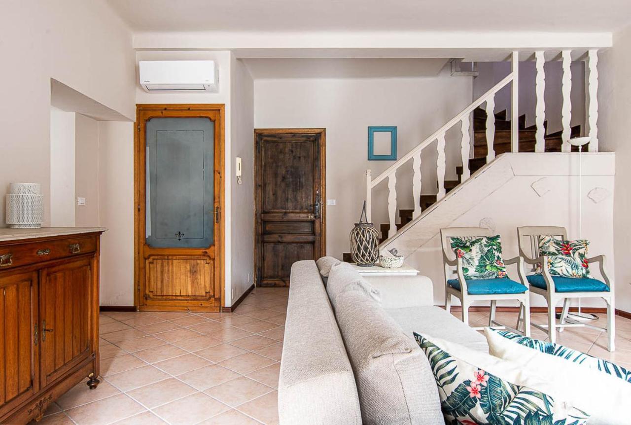 Superbe Appartement Dans Le Coeur De La Ville アンティーブ エクステリア 写真