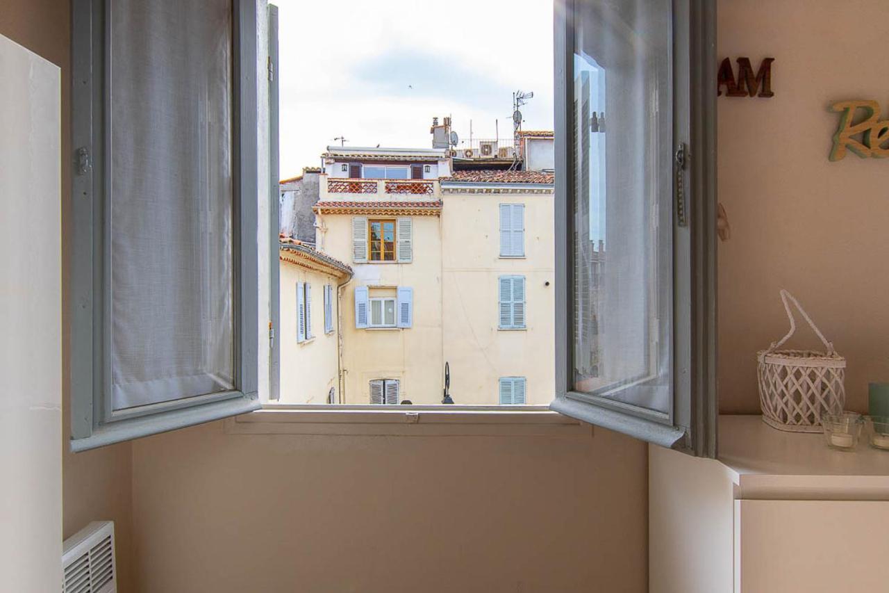 Superbe Appartement Dans Le Coeur De La Ville アンティーブ エクステリア 写真